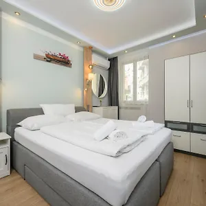 Palais Palffy 4* Βιέννη